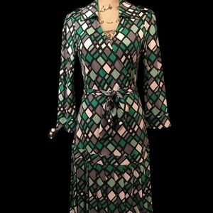 𝅺dvf “Shilo” Silk Jersey Print Wrap Dress NWOT ¾ Sleeve Pleated Women’s Size 12